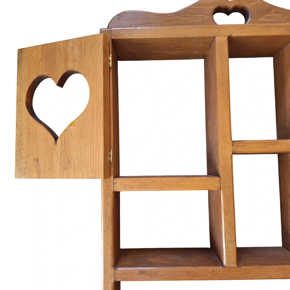 Vintage Cottagecore Wooden Heart Cutout Trinket Shelf Pegs Peekaboo Large
